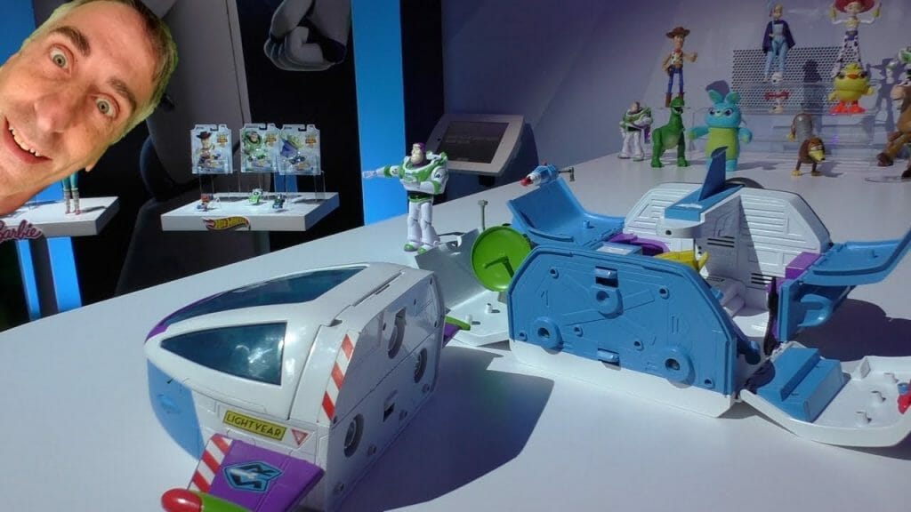 spaceship from toy story